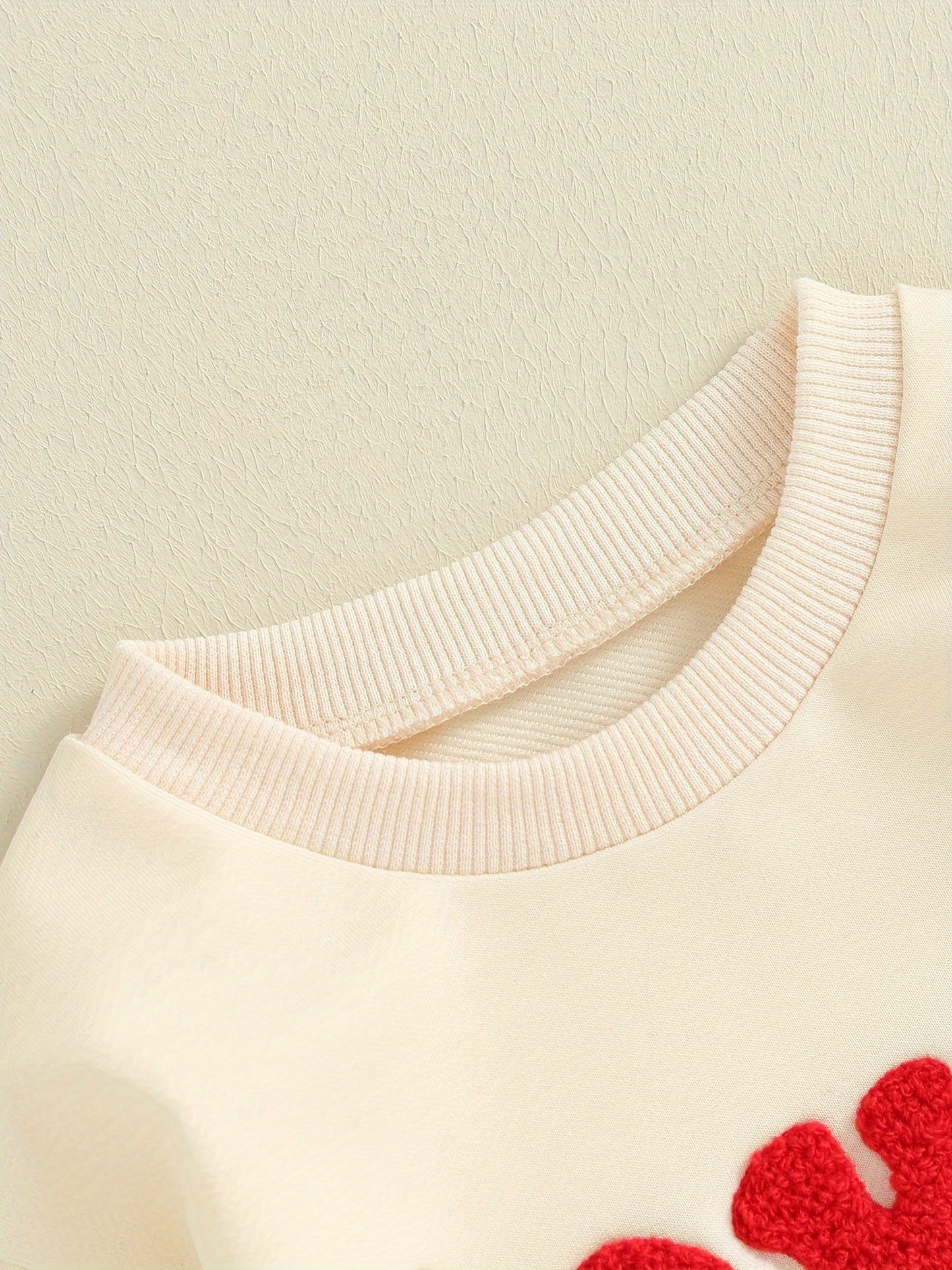 [Home Relaxation] Cozy 'Lover Boy' Cotton Romper for Babies - Red Long-Sleeve Jumpsuit with White Lettering, Machine Washable, Perfect for Fall/Winter, Comfortable Babywear | Casual Baby Jumpsuit | Cotton Blend Fabric, Boy Ba