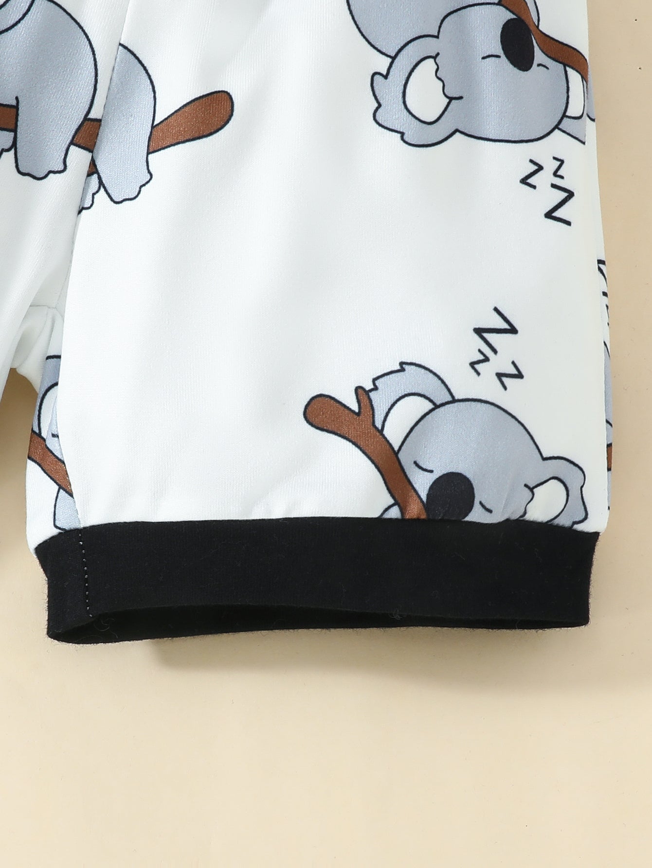 1 Set Baby Boy's Preppy Style Cartoon Sleeping Koala Print Outfit, Cotton Blend Hooded Romper with Applique Detail & Casual Shorts, Medium Stretch Woven Fabric, Regular Fit for Spring Season, for Outdoor, Boy Baby Clothes, Pe